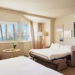 Mercure Raphael Centre Hotel