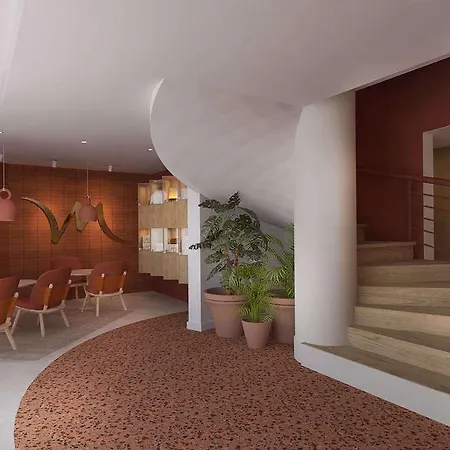 Mercure Raphael Centre 4*