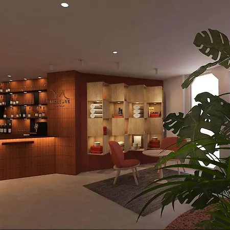 Mercure Raphael Centre Hotel