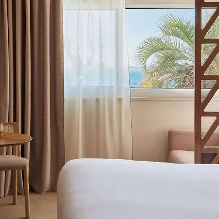 Mercure Raphael Centre Saint-Raphael (Var)
