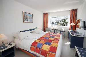 Mercure Raphael Centre