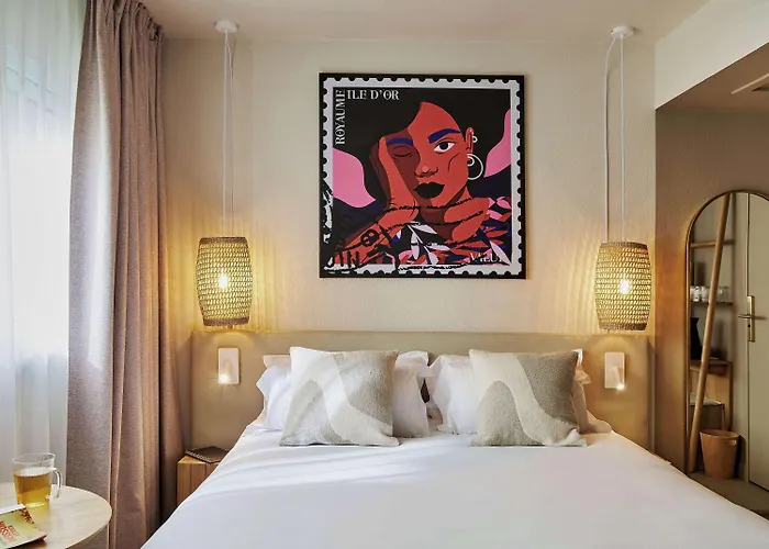 מלון Mercure Raphael Centre Saint-Raphaël