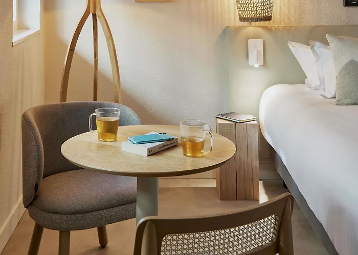 מלון Mercure Raphael Centre Saint-Raphaël