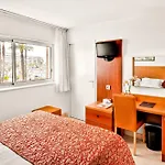 Hotel Mercure Raphael Centre Saint-Raphaël