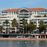 Mercure Raphael Centre Hotel Saint-Raphaël