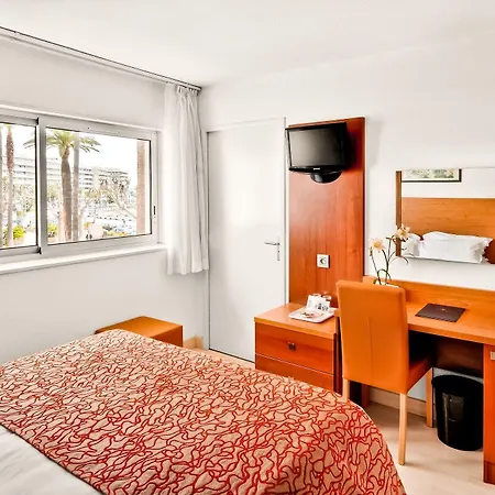 Hotel Mercure Raphael Centre Saint-Raphaël