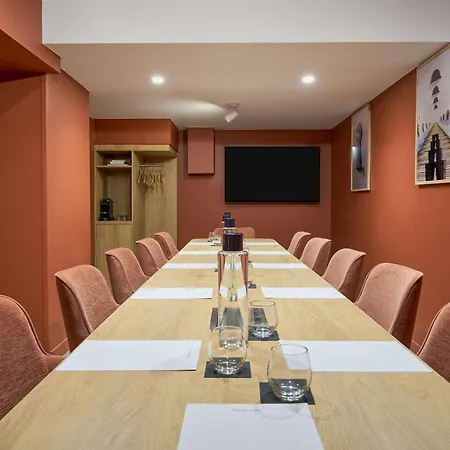 Szálloda Mercure Raphael Centre 4*