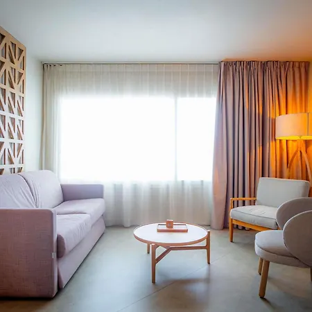 Mercure Raphael Centre Hotel Saint-Raphaël