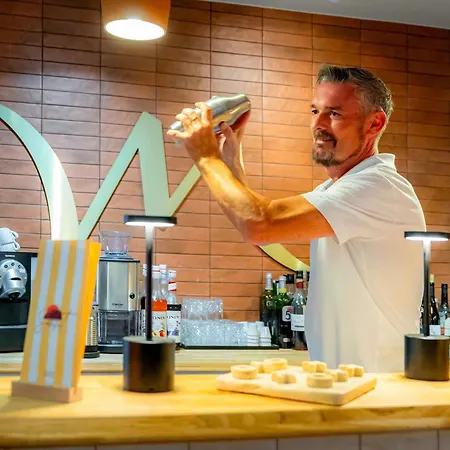 Mercure Raphael Centre Saint-Raphaël