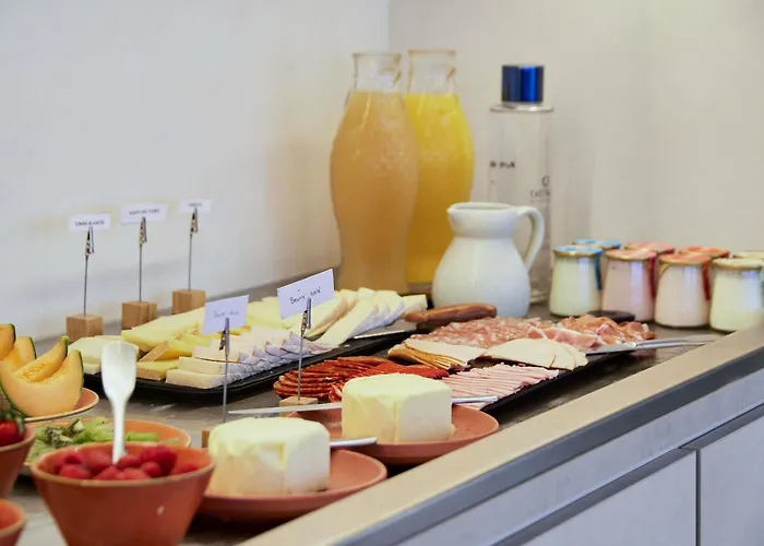 Mercure Raphael Centre Ξενοδοχείο