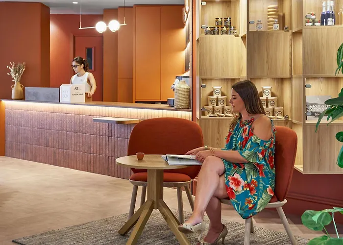 Ξενοδοχείο Mercure Raphael Centre